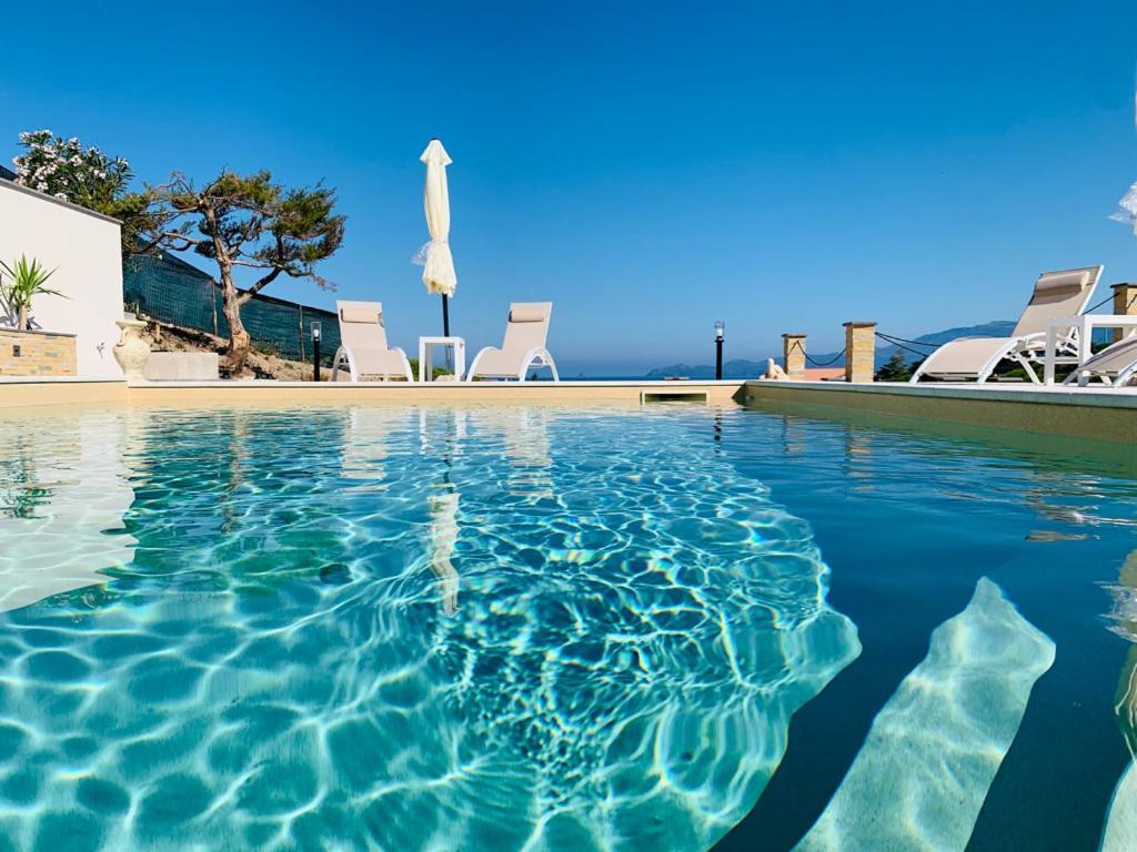 Appartamento Casa Oleandri Tresnuraghes Esterno foto
